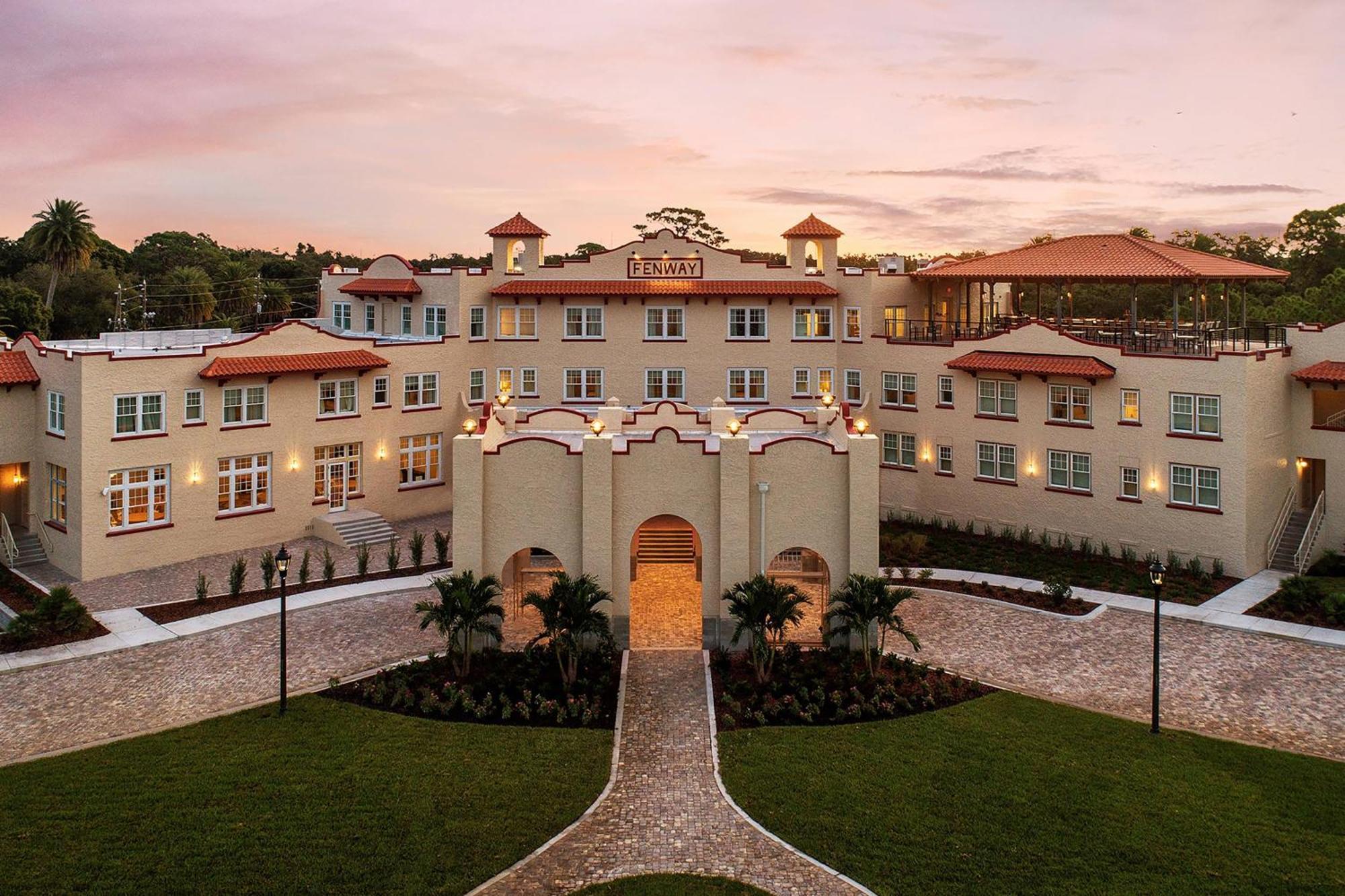 Fenway Hotel, Autograph Collection Dunedin Exterior foto